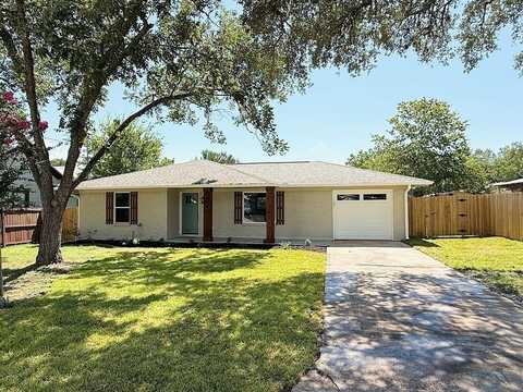 843 North Monroe Street, La Grange, TX 78945