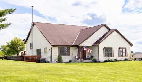 N5080 Hyland Circle, Monticello, WI 53570