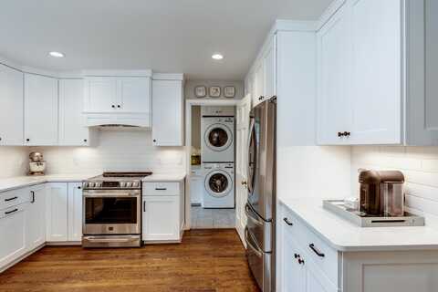 3425 Crestwood Drive, Madison, WI 53705
