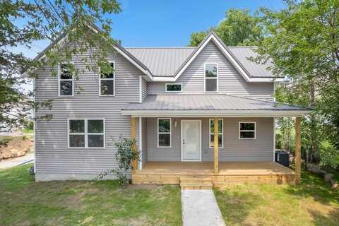230 2nd Avenue, Baraboo, WI 53913