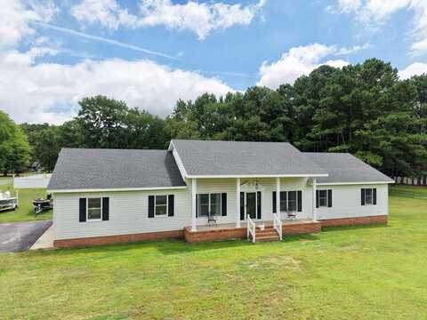 8 NELSON DR, ONANCOCK, VA 23417