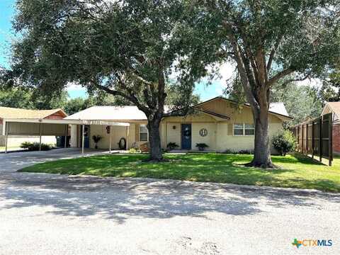611 Jackson Street, Edna, TX 77957