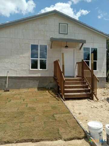 324 Ridgerock Drive, Canyon Lake, TX 78133