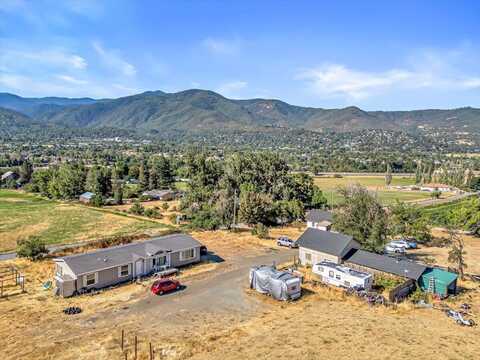 1330 N Mountain Avenue, Ashland, OR 97520
