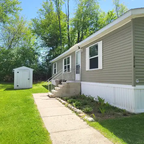 4210 Knightsbridge Lane, Jackson, MI 49201