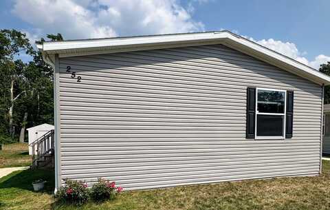 252 Macoun Lane, Muskegon, MI 49442
