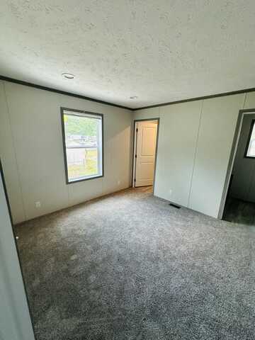 4897 Pullman Ave, Muskegon, MI 49442