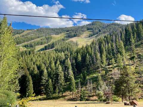 3312* Warm Springs Rd, Ketchum, ID 83340