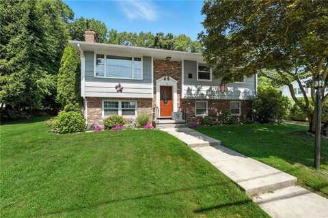 9 Heritage Circle, Johnston, RI 02919
