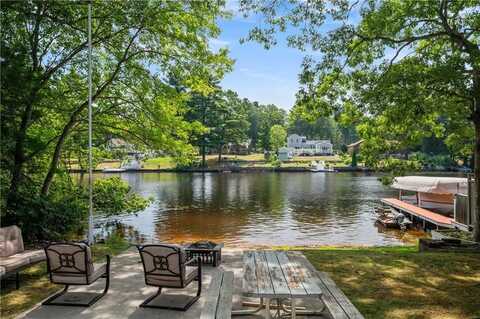 187 Lakehurst Drive, Coventry, RI 02816