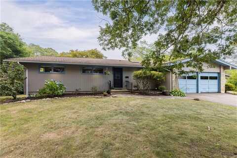 11 Guzeika Road, North Kingstown, RI 02852
