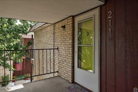 3034 SW Lydia AVE, Topeka, KS 66614