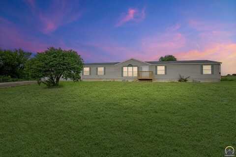 750 SE 93rd St, Wakarusa, KS 66546