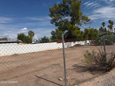 3742 E Fairmount Street, Tucson, AZ 85716