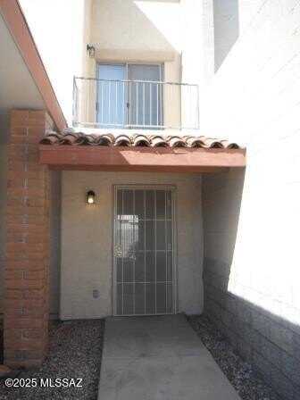 2020 W Dozemary Court, Tucson, AZ 85713