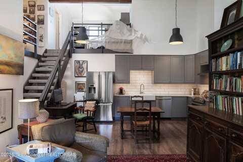 355 W DELONEY Avenue, Jackson, WY 83001