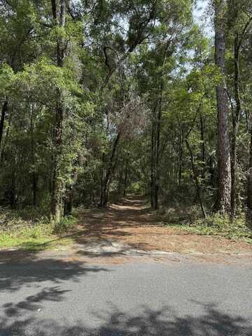 122 Horseshoe Trail, Crawfordville, FL 32327