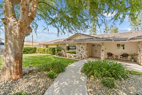 1378 N Scenic Drive Drive, Porterville, CA 93257
