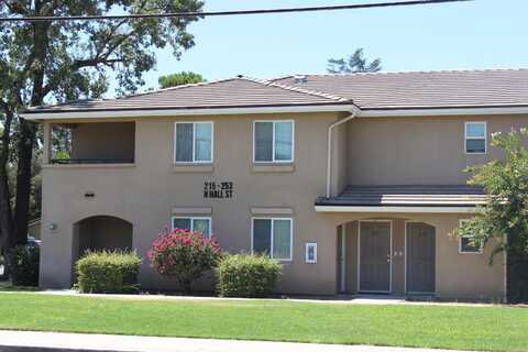 215-253 N Hall Street, Visalia, CA 93291