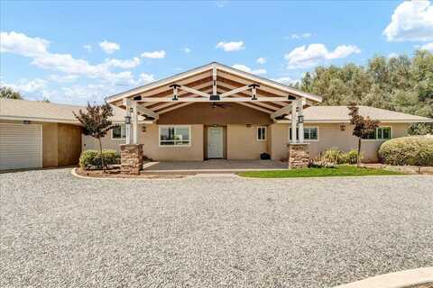 1635 N Elberta Road, Exeter, CA 93221