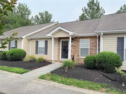 3346 Hyde Place Circle, Winston Salem, NC 27103