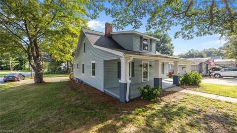 502 Thomas Street, Reidsville, NC 27320