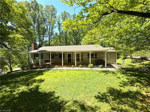 191 Valleyview Street, Elkin, NC 28621