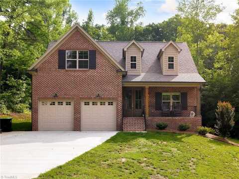 1055 Kapstone Crossing, Lexington, NC 27295