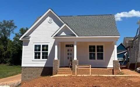 829 Eucalyptus Court, Winston Salem, NC 27106