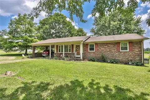 2809 Ralph Road, Boonville, NC 27011