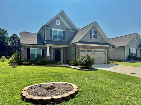 1494 Land Grove Drive, Kernersville, NC 27284