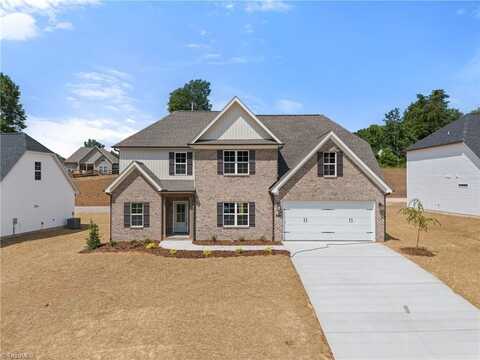6947 Orchard Path Drive, Clemmons, NC 27012
