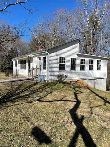 41 Park Road, North Wilkesboro, NC 28659