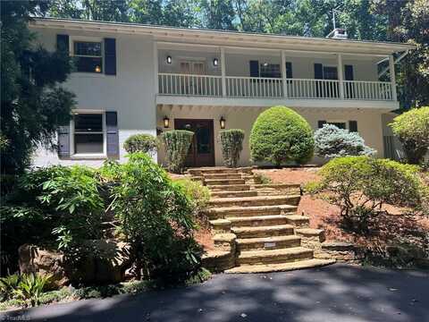 590 Knob View Drive, Winston Salem, NC 27104