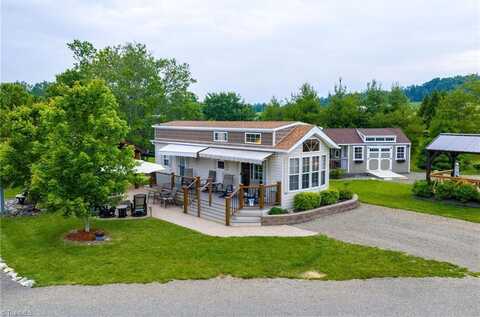 2330 Edmonds Road, Galax, VA 24333