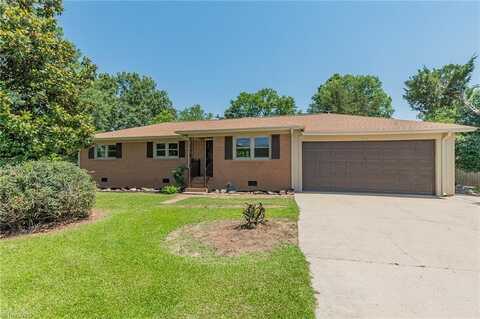 414 Heitman Road, Thomasville, NC 27360