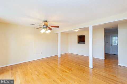 105 CHATHAM SQUARE, WINCHESTER, VA 22601