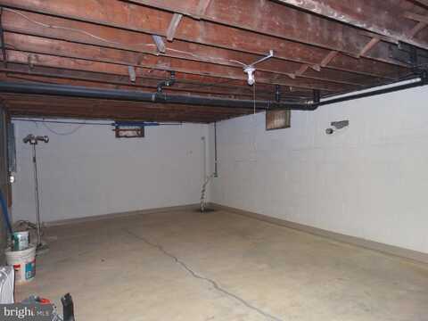 477 MADISON AVENUE, CHAMBERSBURG, PA 17202
