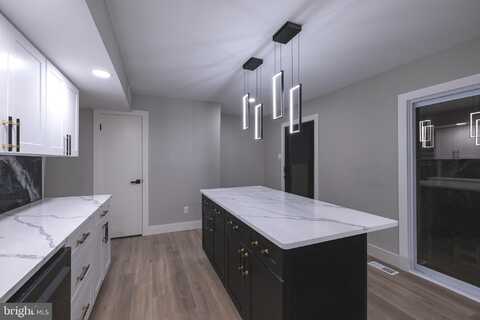 1405 BRANDENBURG WAY, KING OF PRUSSIA, PA 19406