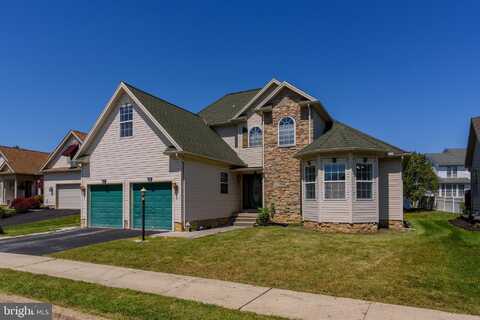 322 FOX KNOLL COURT, HANOVER, PA 17331