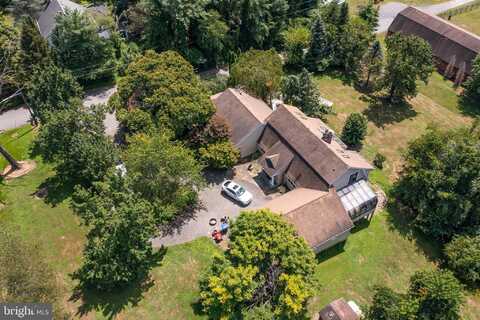 36 WHITE PINE ROAD, CHESTERFIELD, NJ 08515
