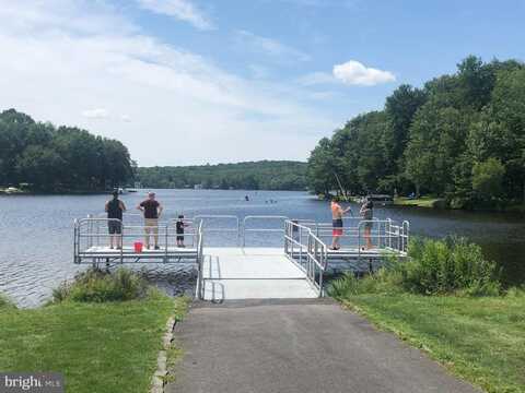 7217 WINNEBAGO DRIVE, POCONO LAKE, PA 18347