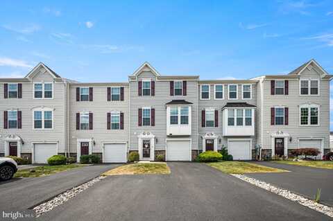 109 TULIP LANE, GILBERTSVILLE, PA 19525