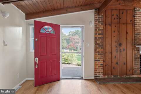 2910 PINE SPRING ROAD, FALLS CHURCH, VA 22042