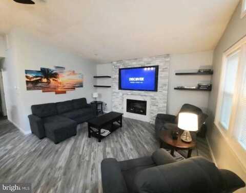 220 OCEAN, OCEAN PINES, MD 21811