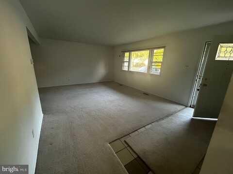237 WOODLAWN DRIVE, LANSDALE, PA 19446