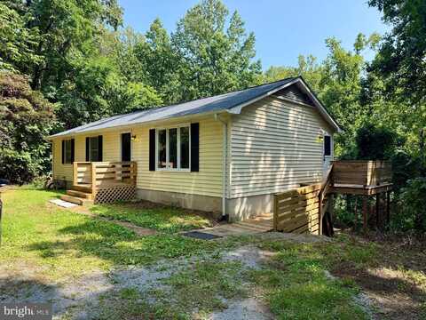 302 SUMMIT POINT DRIVE, FRONT ROYAL, VA 22630