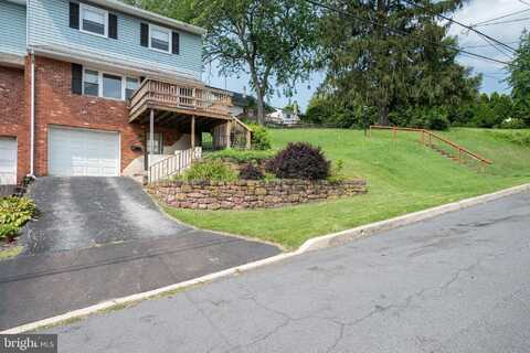 16 APPLE STREET, BOYERTOWN, PA 19512