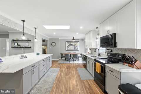 11407 WAESCHE DRIVE, BOWIE, MD 20721