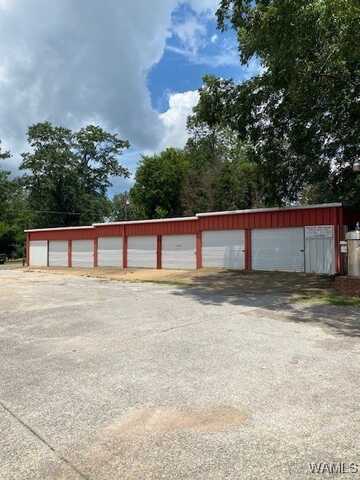 10 Market Street, Moundville, AL 35474